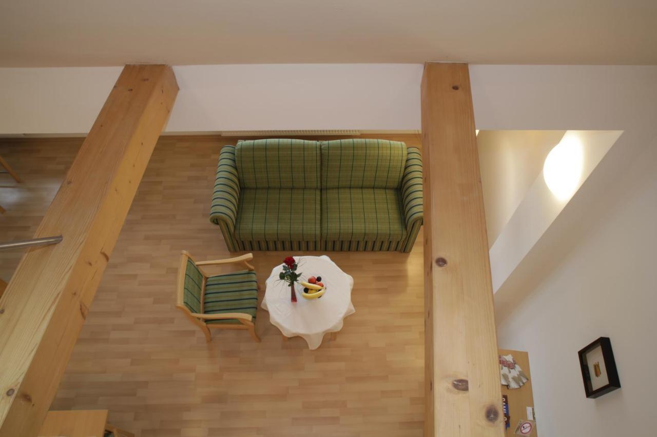 Raiffeisenhof Appartements إيهرينهاوزين المظهر الخارجي الصورة